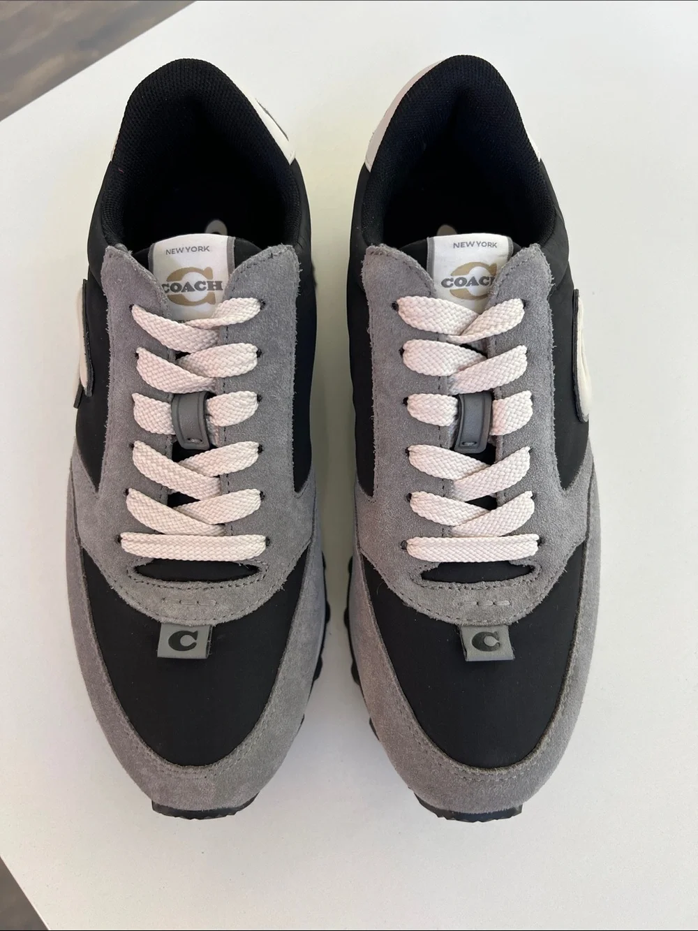 Coach runner lace up sneakers black and chalk gray cream C logo size 6.5